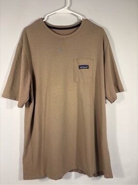 Patagonia P-6 Logo Pocket Tee Tan Responsibili-Tee Organic Cotton Size XL
